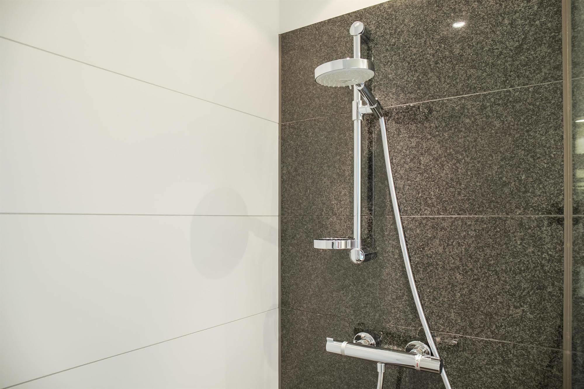 Motel One Frankfurt-Eastside Φραγκφούρτη Εξωτερικό φωτογραφία
