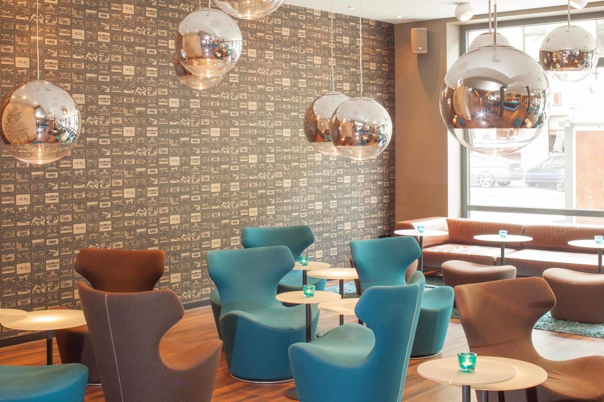 Motel One Frankfurt-Eastside Φραγκφούρτη Εξωτερικό φωτογραφία