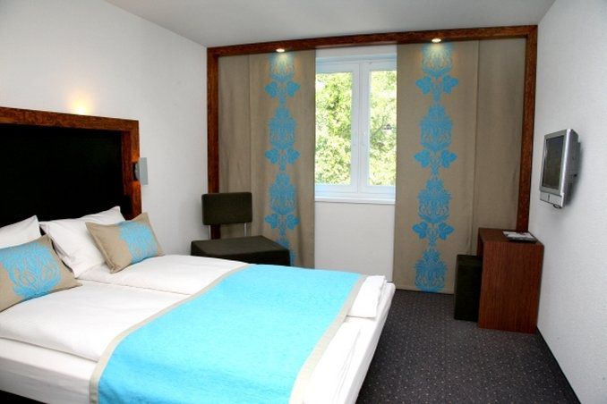 Motel One Frankfurt-Eastside Φραγκφούρτη Δωμάτιο φωτογραφία